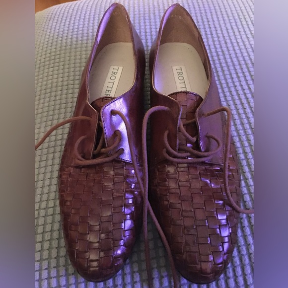 Trotters Shoes Trotters Lizzie Herringbone Leather Woven Oxfords 